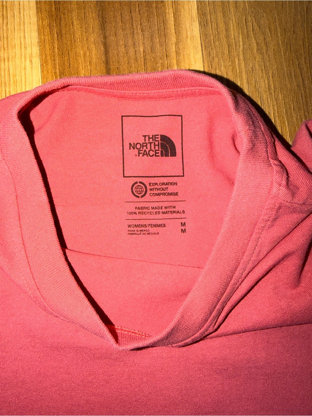 The North Face Earth Graphic Short Sleeve Tee - Picture 4 of 4
